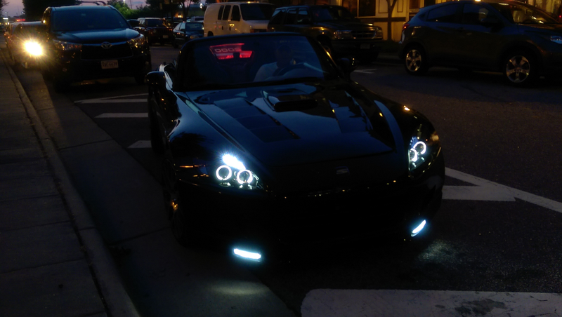 Illustration for article titled Hey, sweet S2K, mind if I take some pictures?
